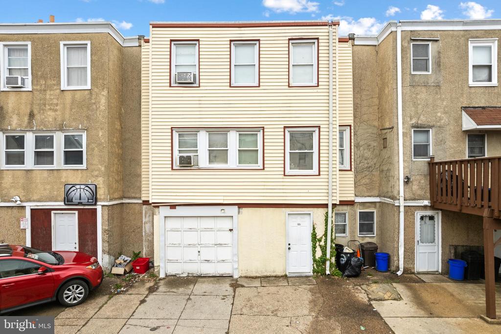 223 LONG LANE