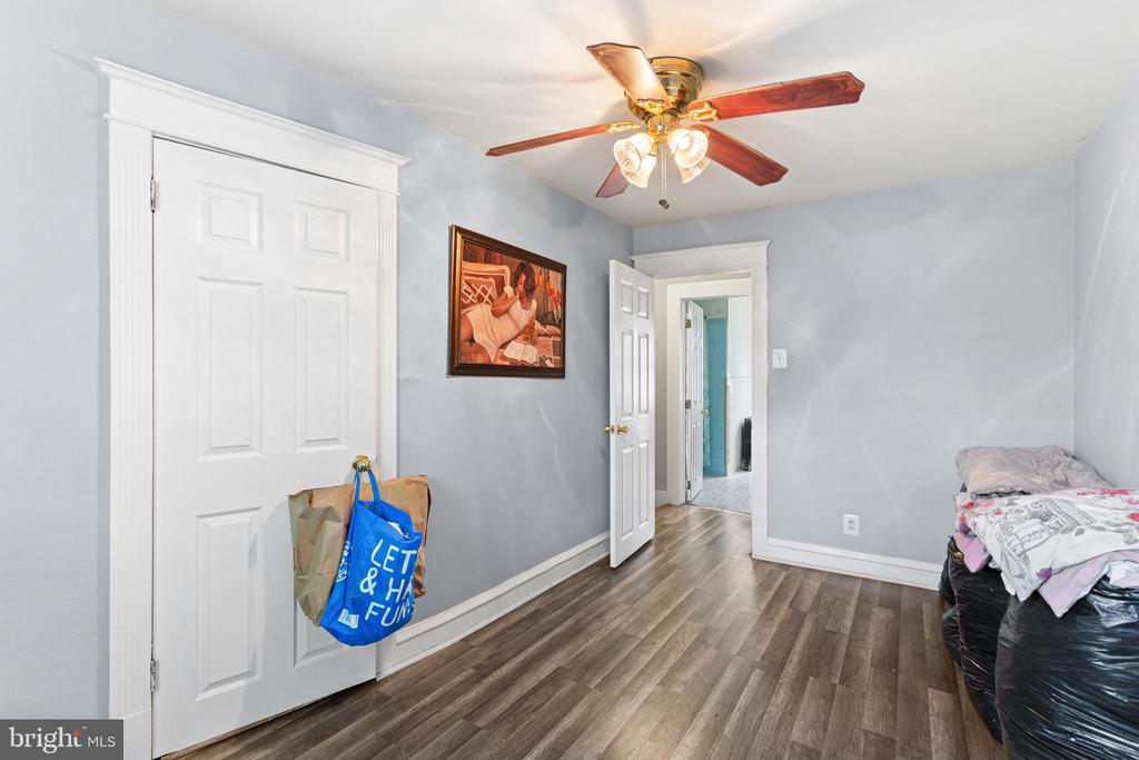 223 LONG LANE