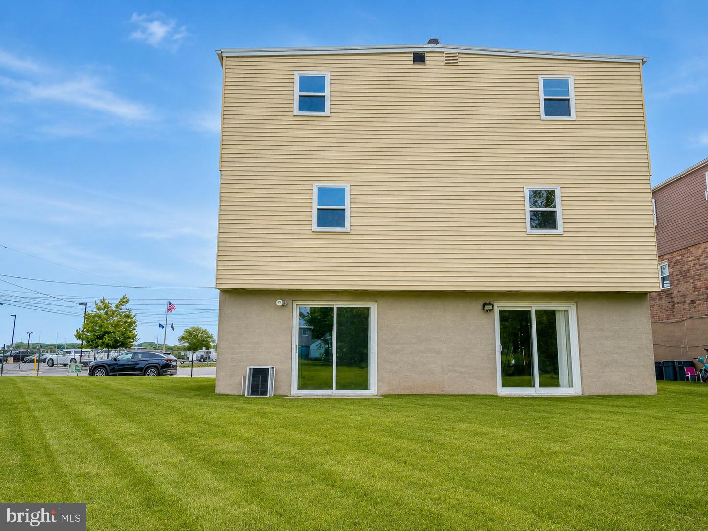 117 EAST LANE