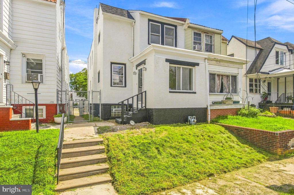 174 FAIRVIEW