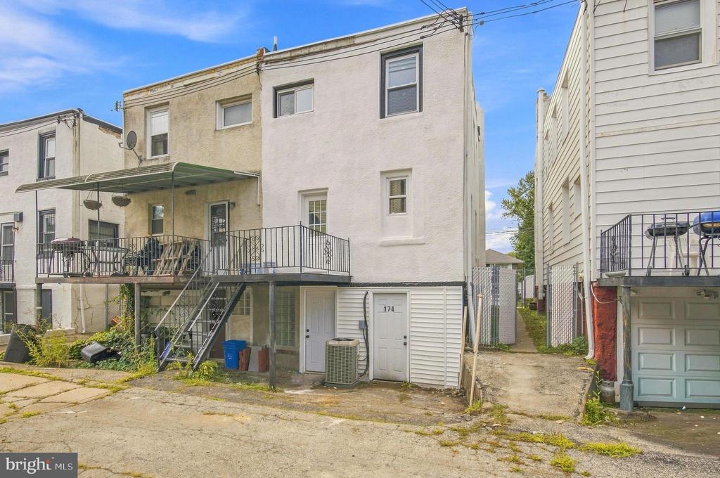 174 FAIRVIEW