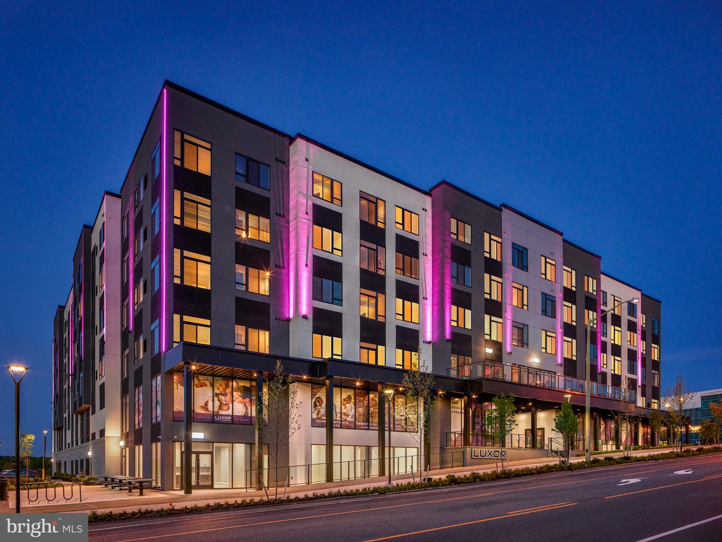 9 PRESIDENTIAL BOULEVARD Unit: 2B/2BA