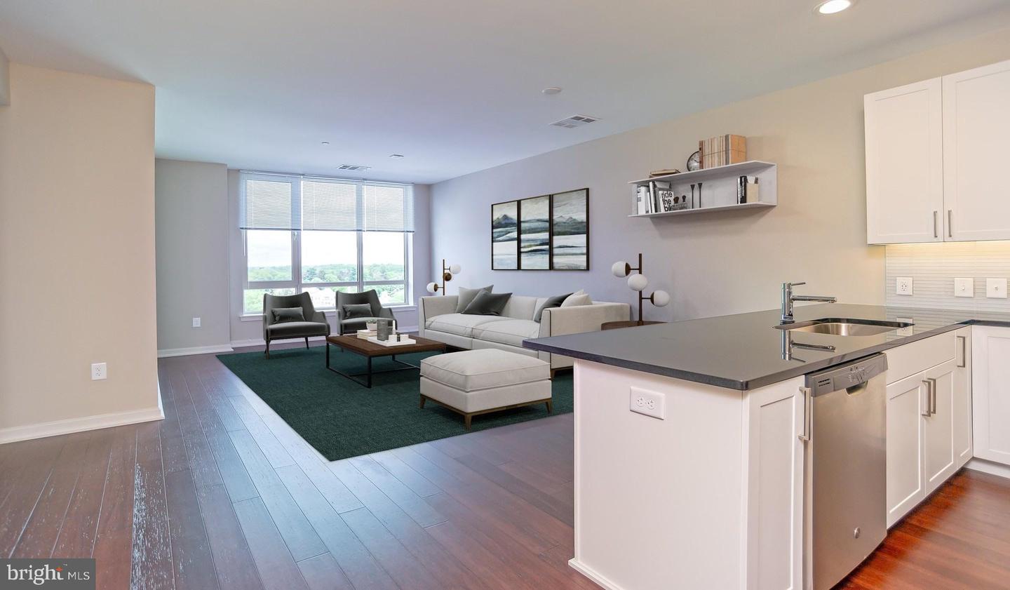 24 CRICKET AVENUE Unit: 1B-616