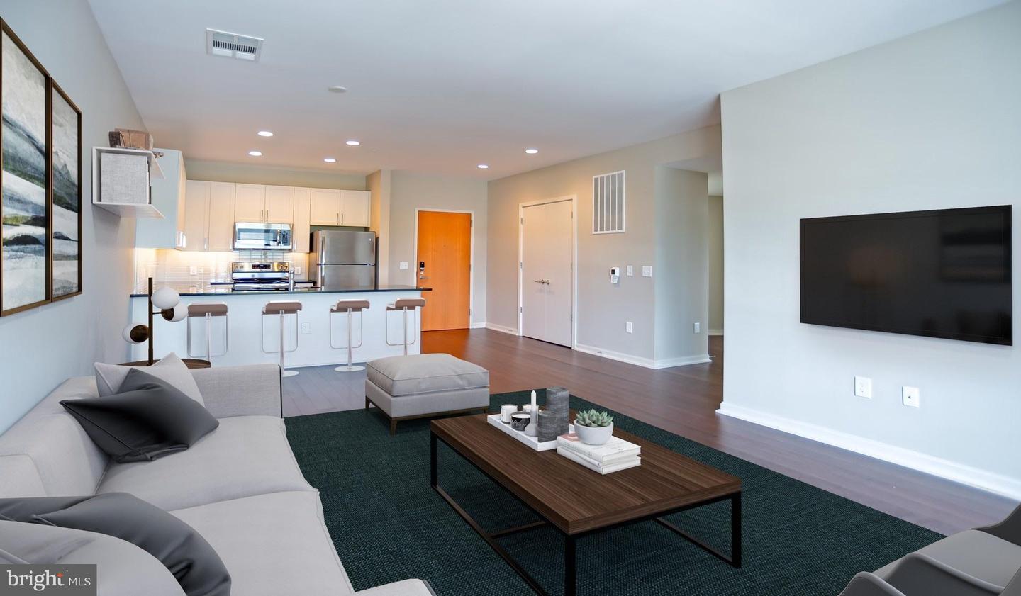 24 CRICKET AVENUE Unit: 1B-616