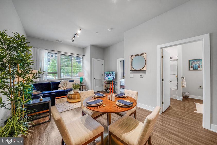 117 S BROAD STREET Unit: 1B-130