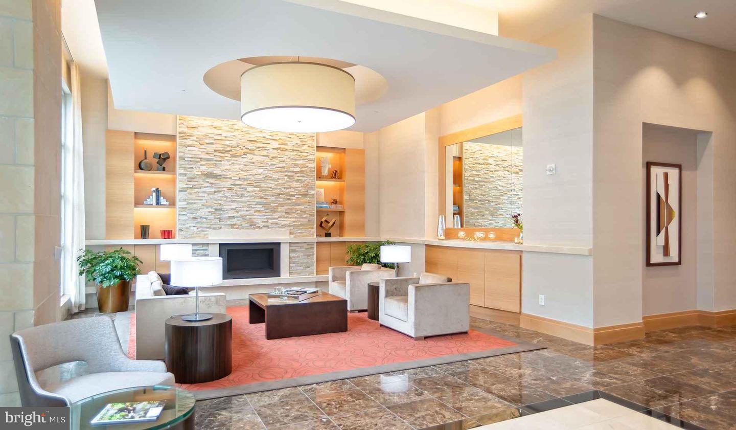 24 CRICKET AVENUE Unit: 1B-612