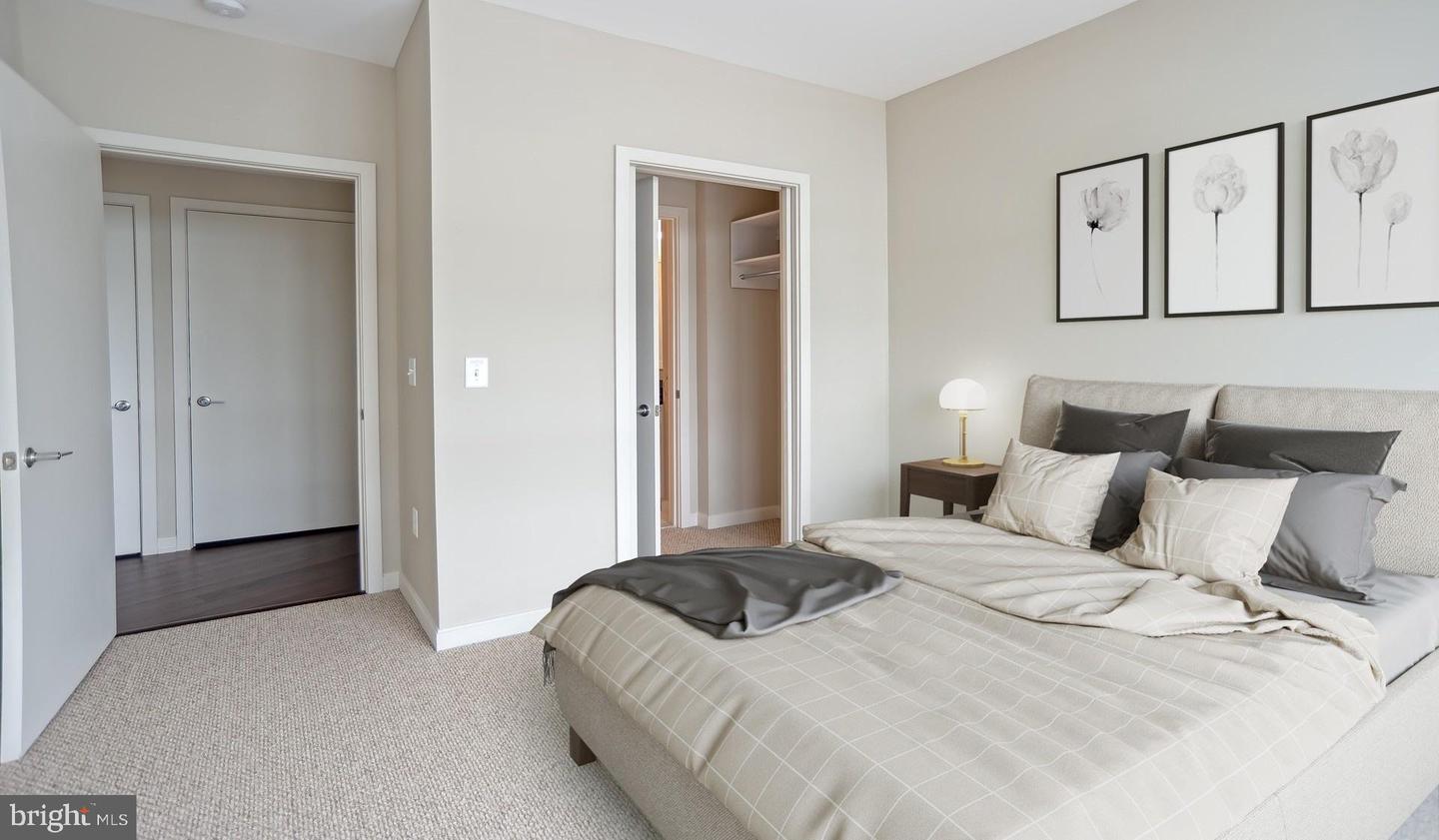 24 CRICKET AVENUE Unit: 1B-612