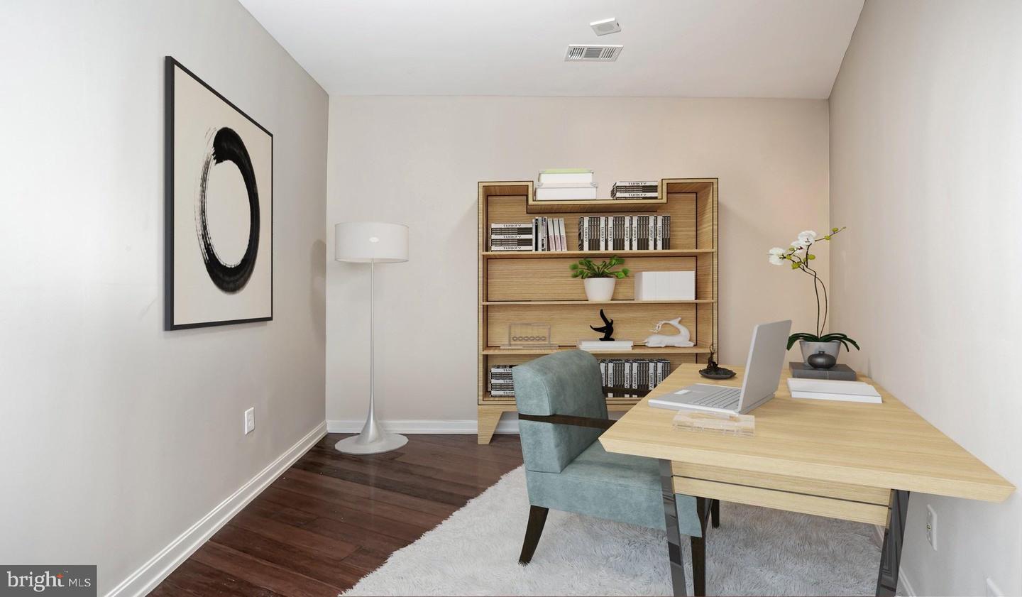 24 CRICKET AVENUE Unit: 1B-612