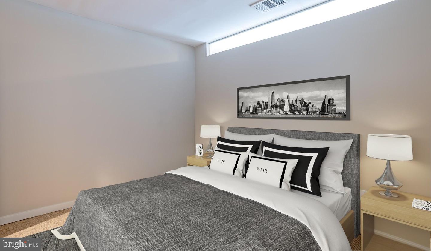 24 CRICKET AVENUE Unit: 1B-612