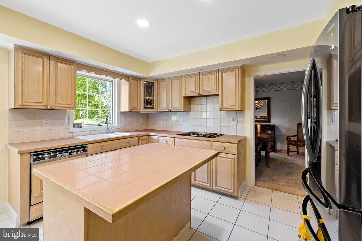 731 Wright Dr