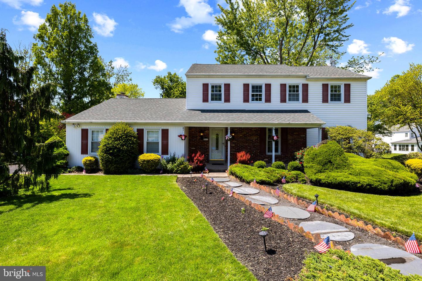 731 Wright Dr