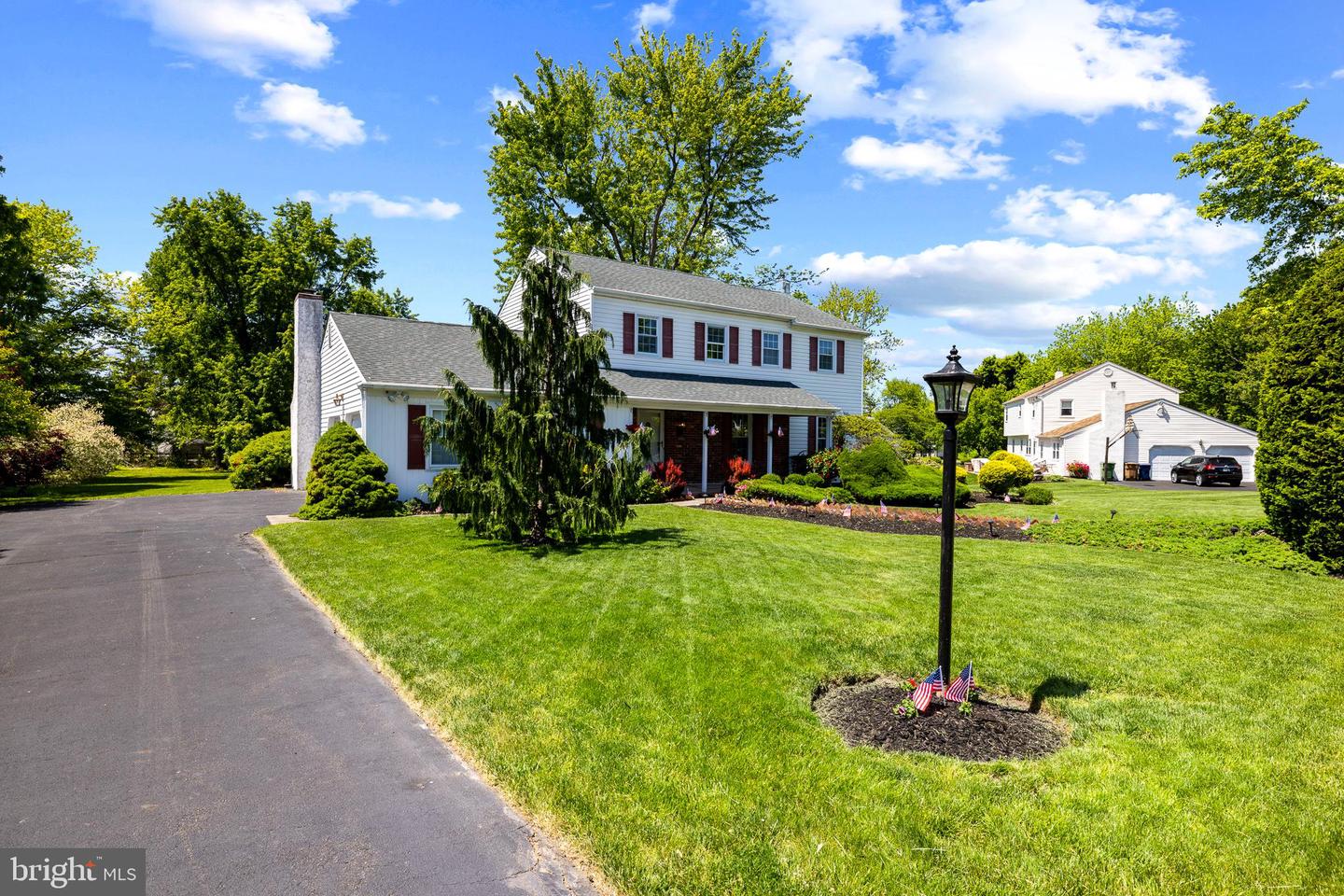 731 Wright Dr