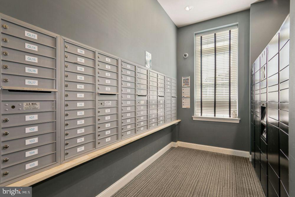18 E Lancaster Ave #1b-218