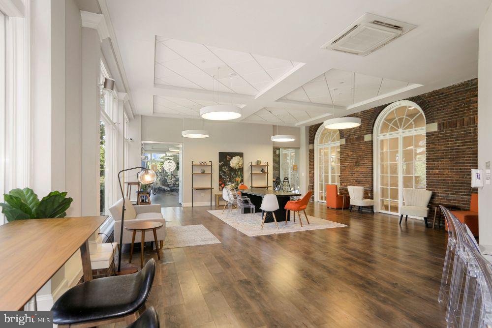 18 E LANCASTER AVE #1B-PH-07