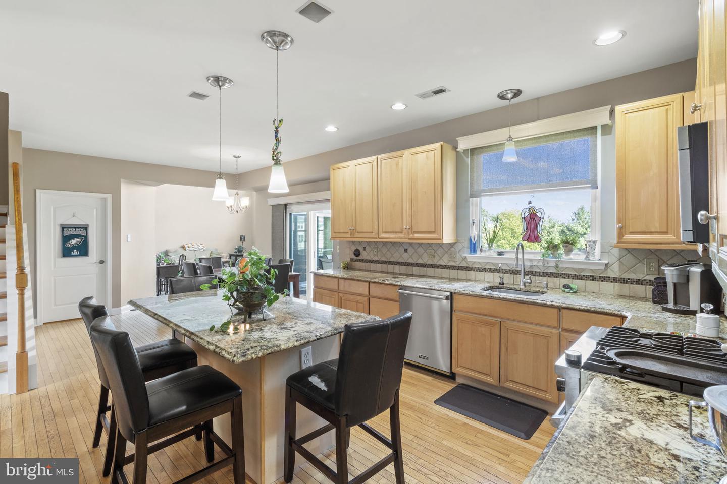 148 Persimmon Dr