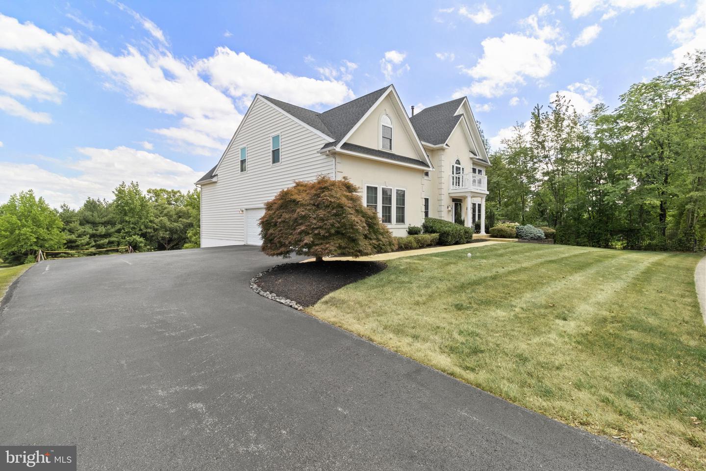 148 Persimmon Dr