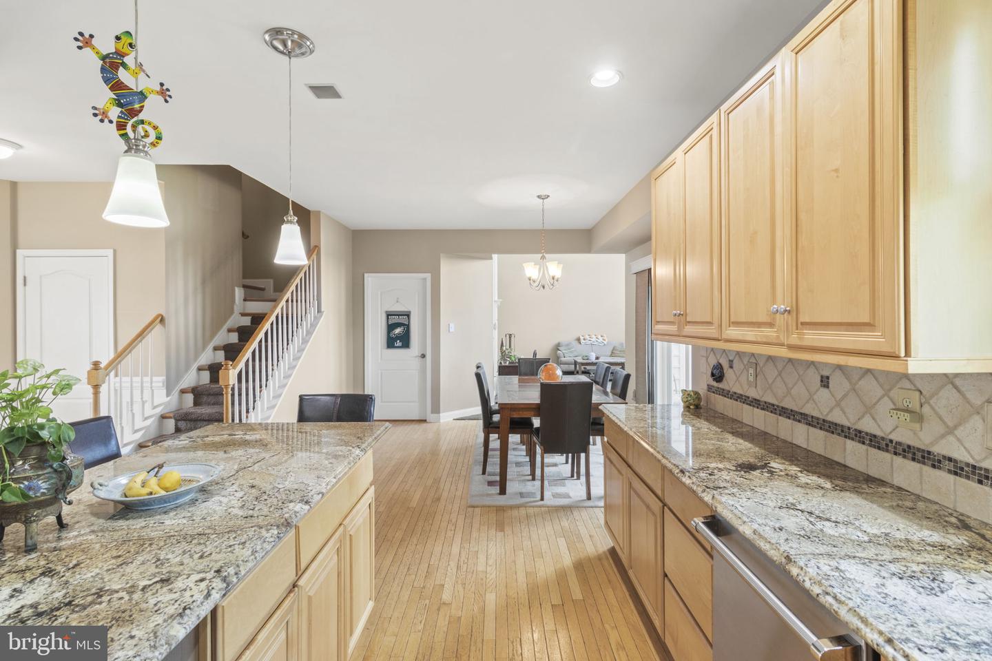 148 Persimmon Dr