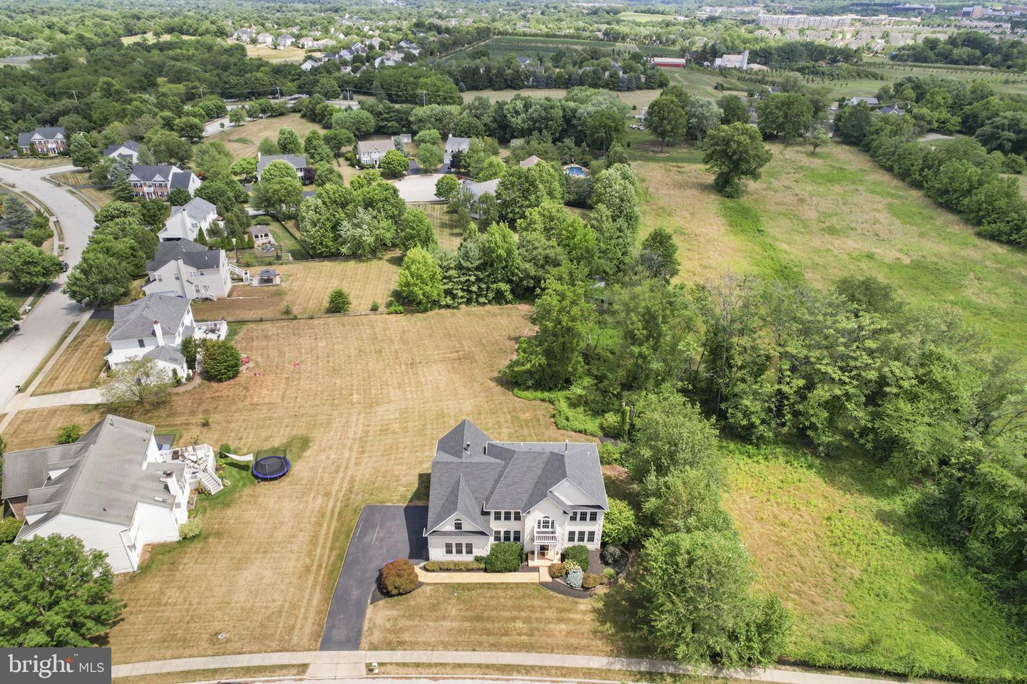 148 Persimmon Dr