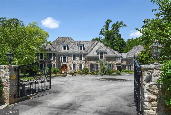 1300 Valley Rd