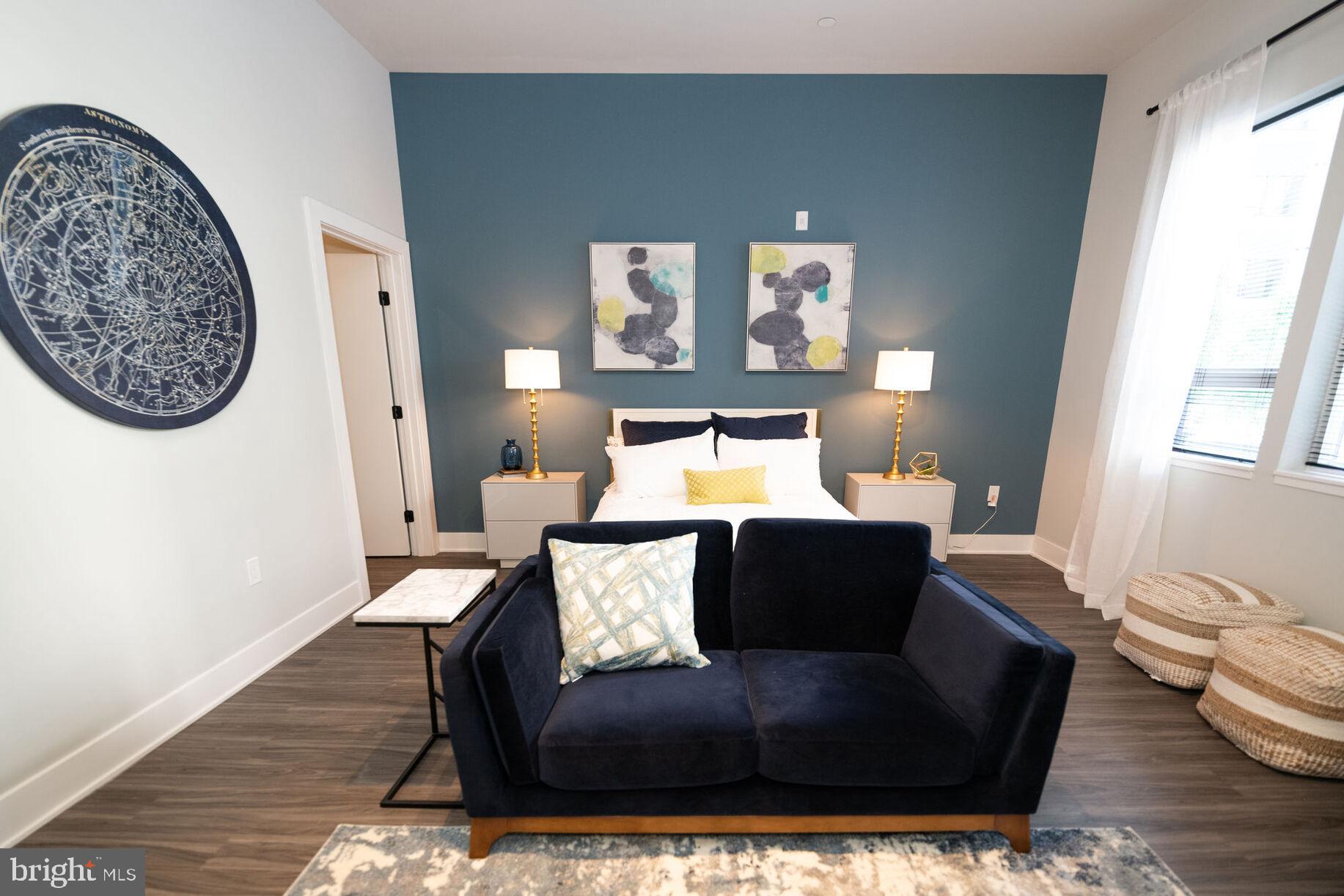 9 PRESIDENTIAL BLVD #1B-105