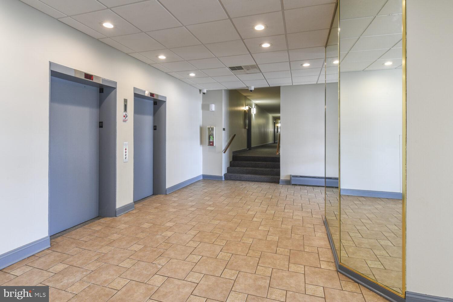 449 HAMILTON ST #203