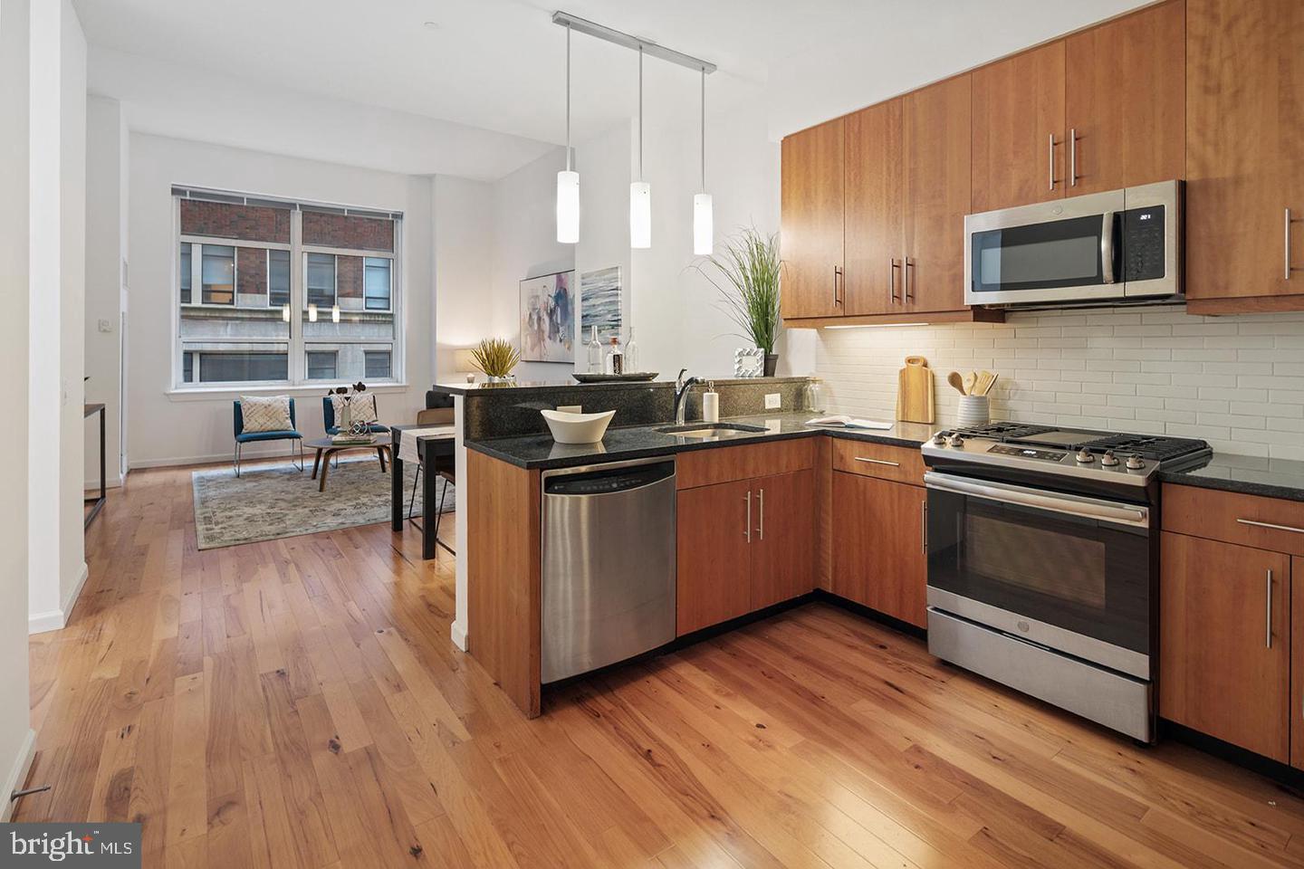 1425 LOCUST STREET Unit: 2D