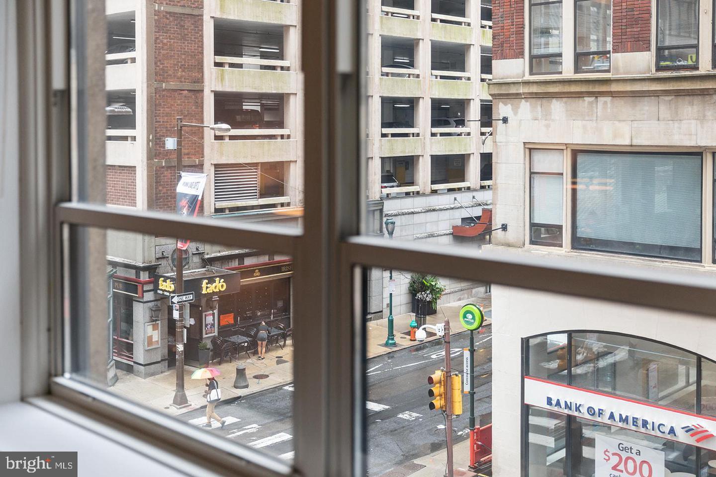 1425 LOCUST STREET Unit: 2D