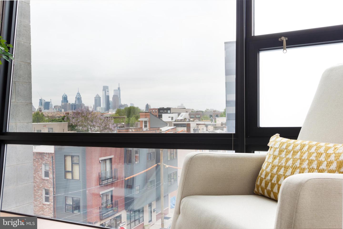 1001 N 2ND STREET Unit: 2B/2BA