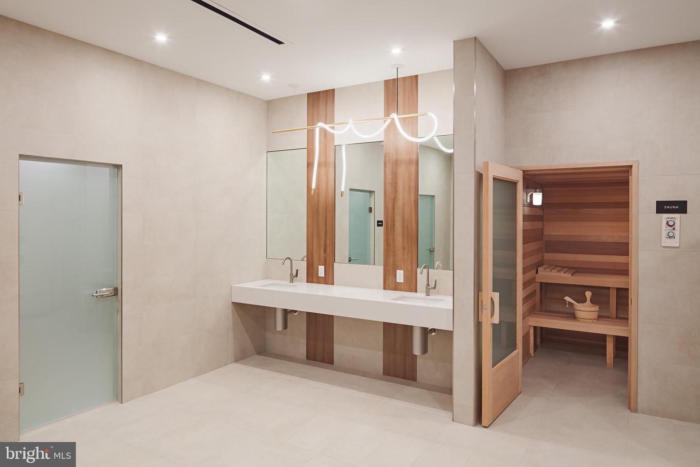 1001 N 2ND STREET Unit: 2B/2BA