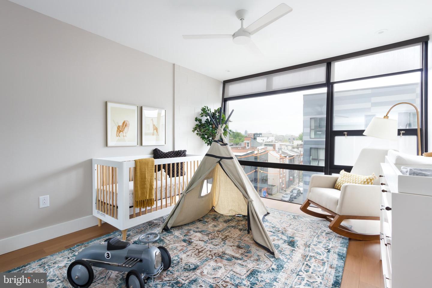 1001 N 2ND STREET Unit: 2B/2BA