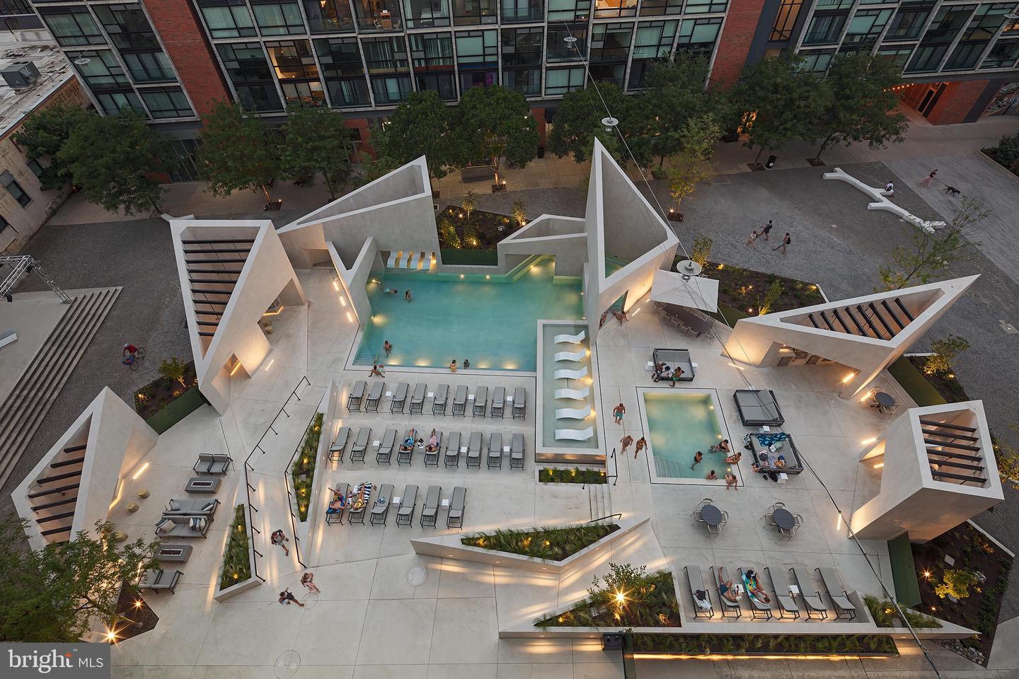 1001 N 2ND STREET Unit: 2B/2BA