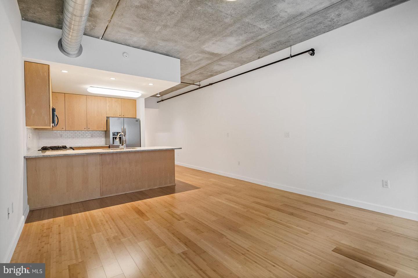 1352 SOUTH STREET Unit: 200B