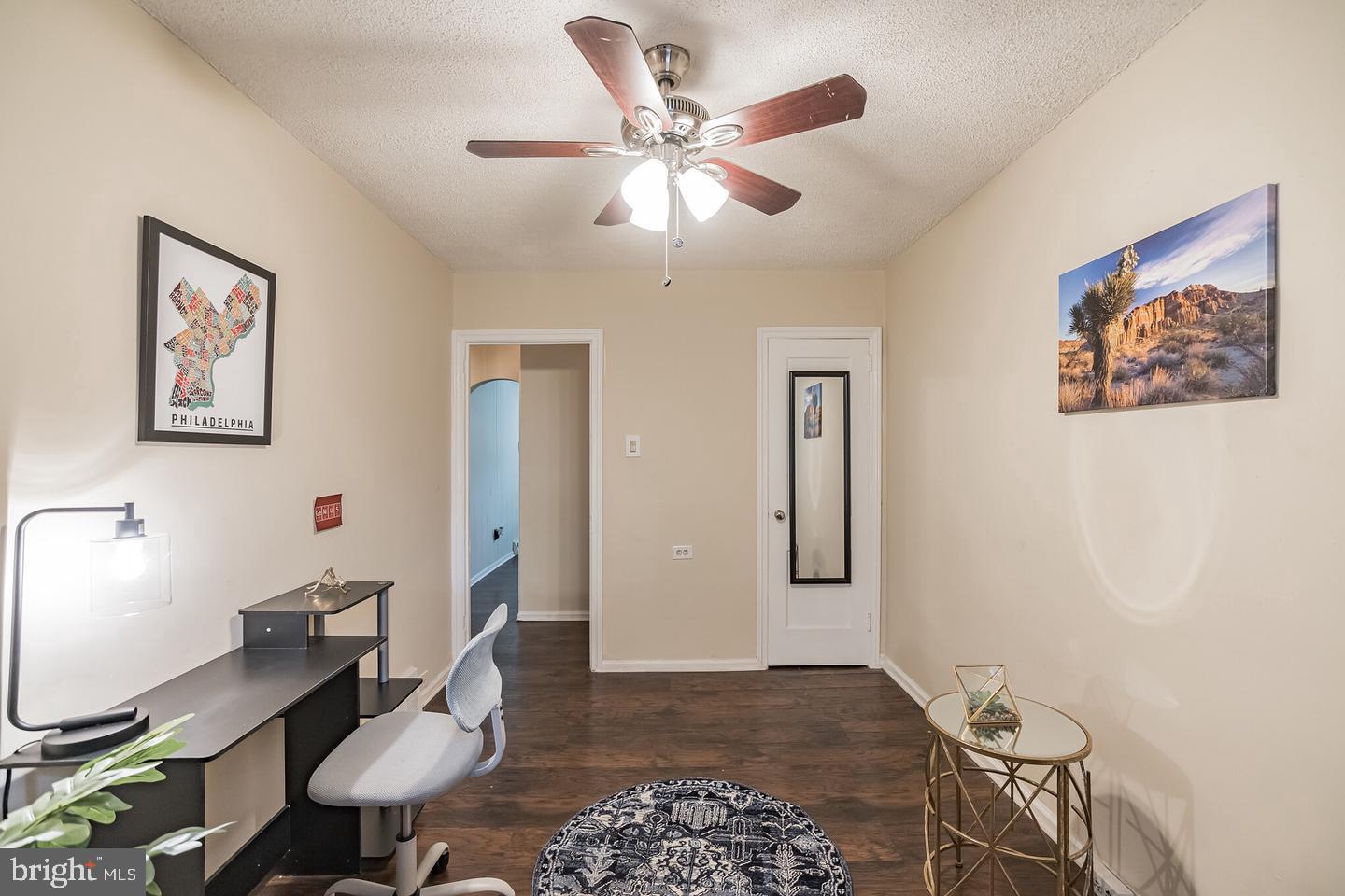 2317 S ITHAN STREET