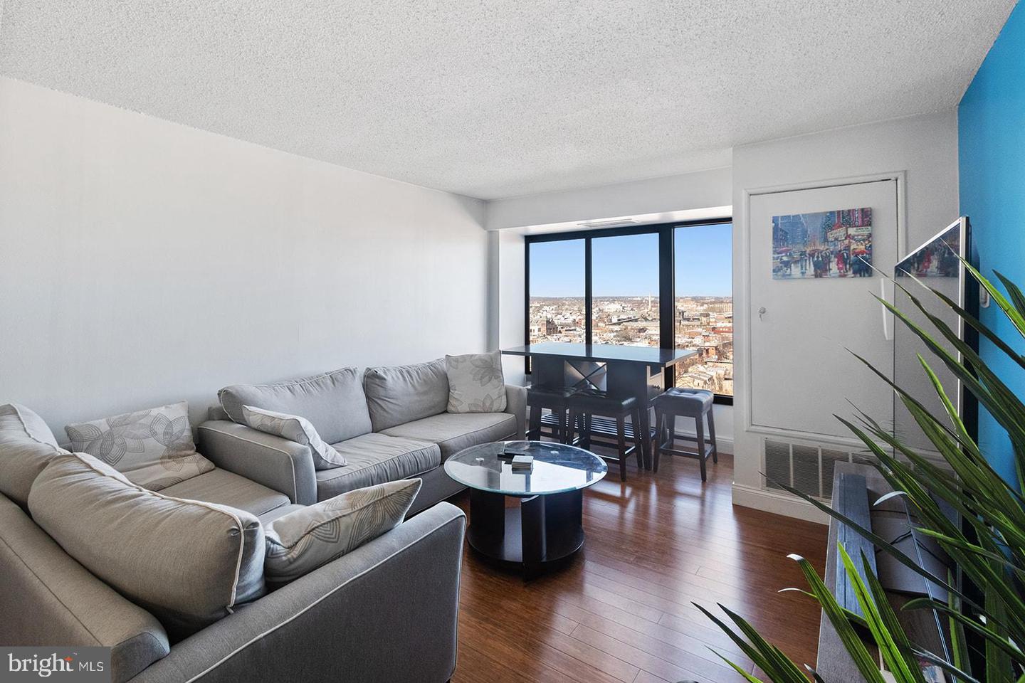 2001 HAMILTON ST Unit: 1817