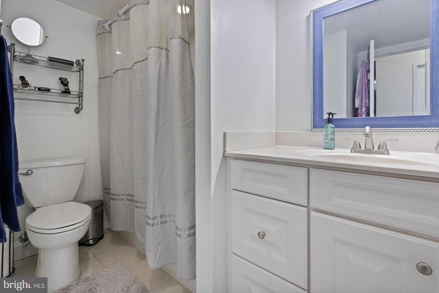 2001 HAMILTON ST Unit: 1817
