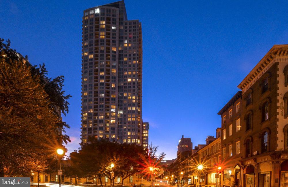 200 W WASHINGTON SQUARE Unit: 1B/1BA