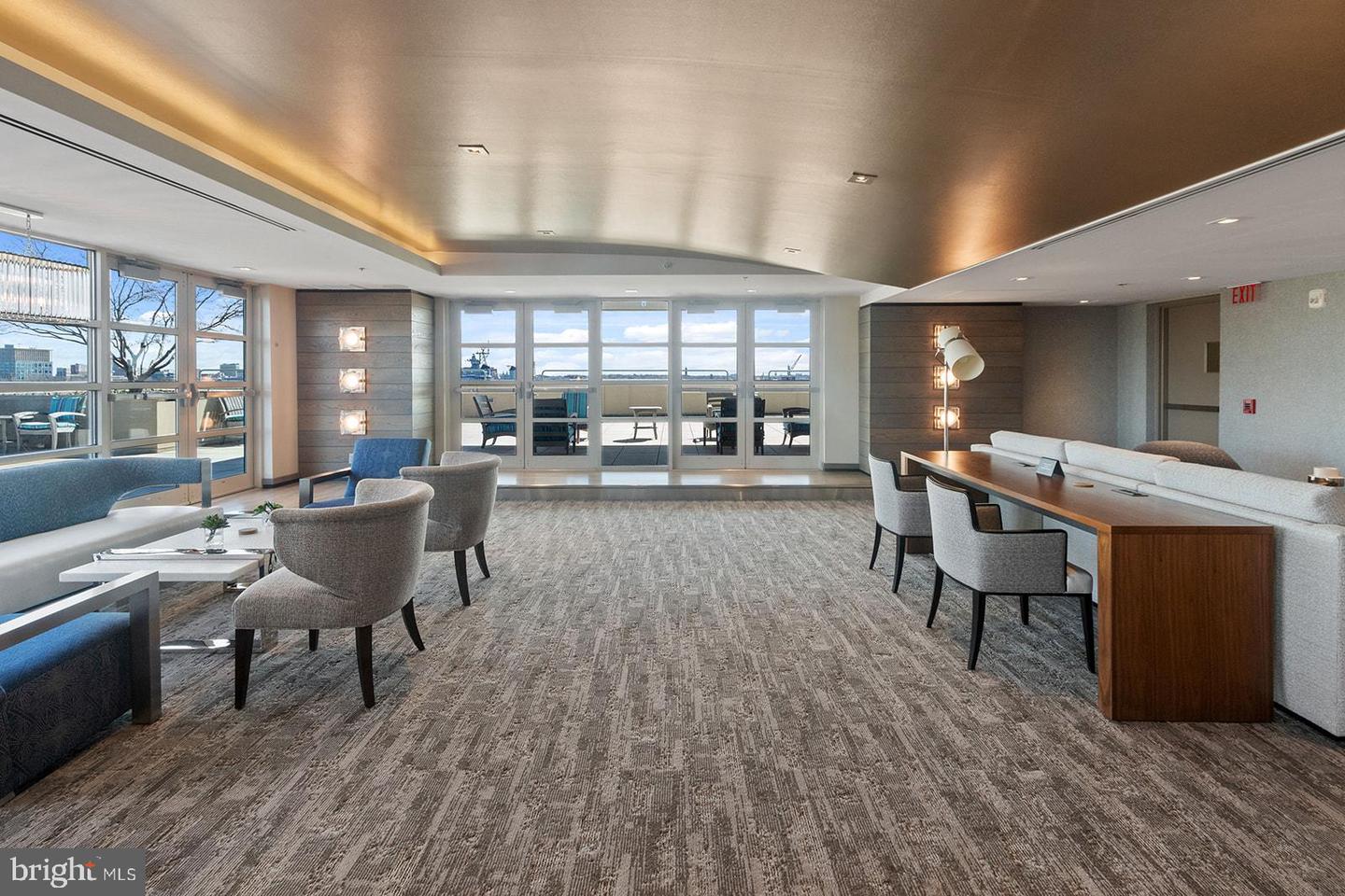 717 S COLUMBUS BOULEVARD Unit: 407