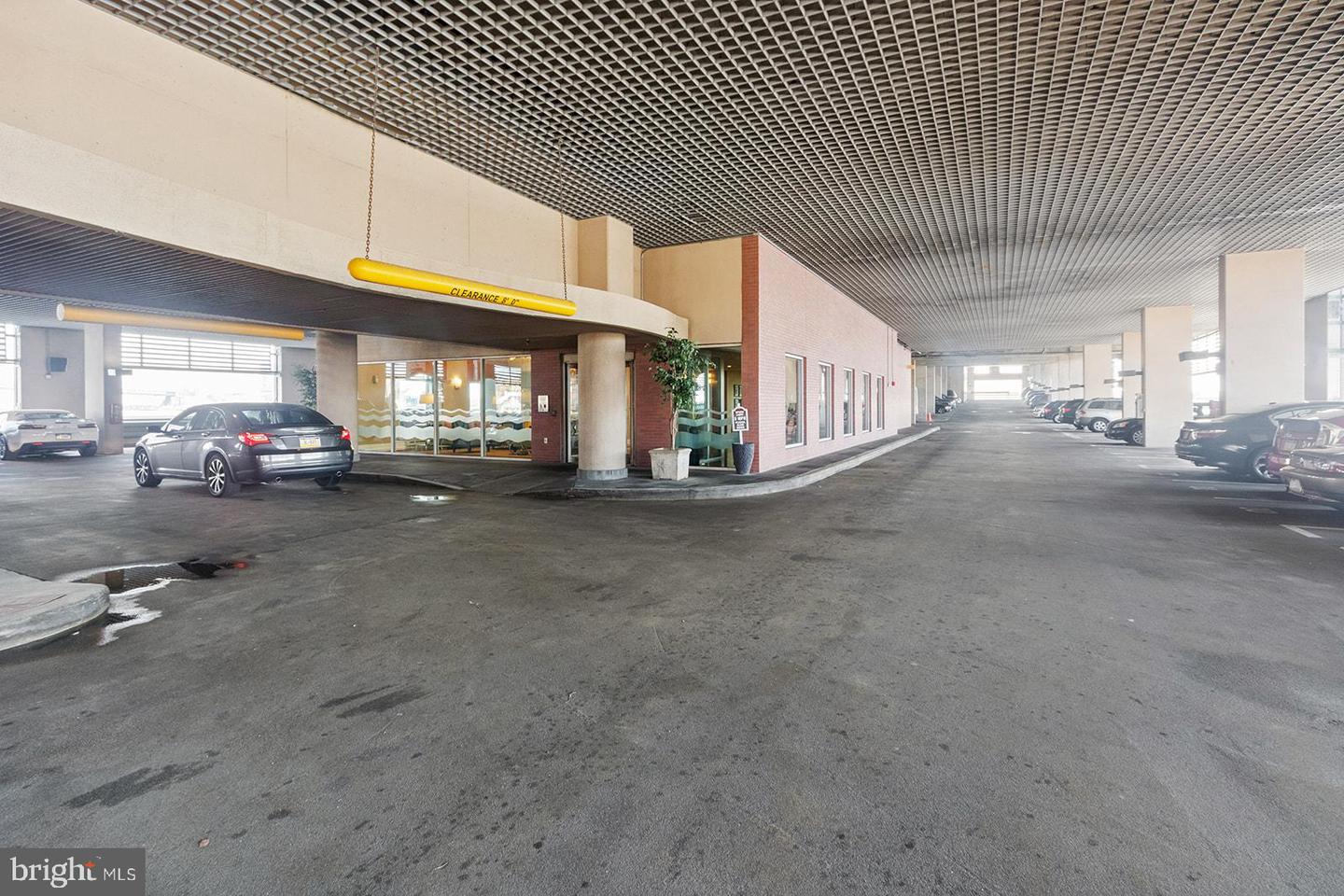 717 S COLUMBUS BOULEVARD Unit: 407