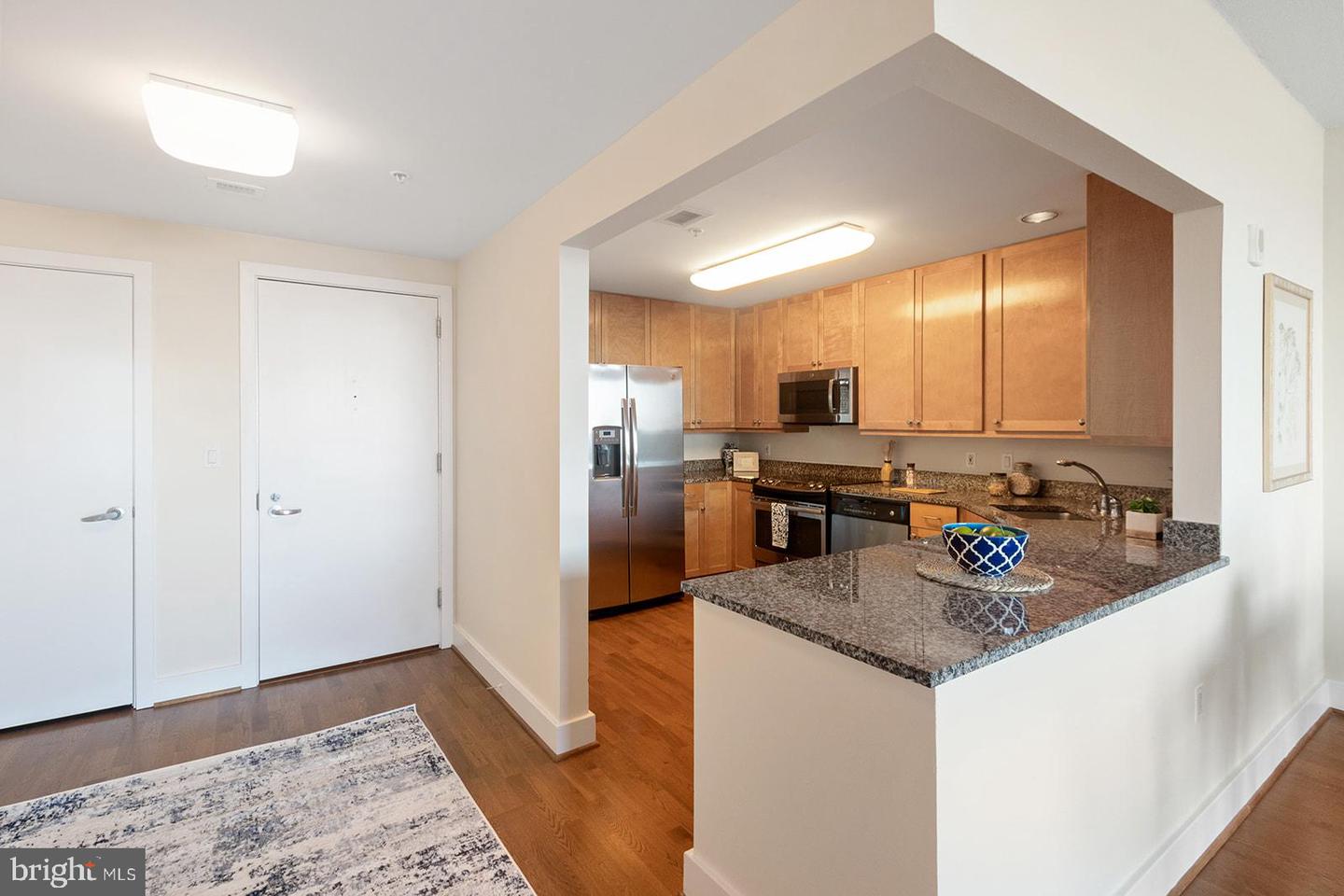 717 S COLUMBUS BOULEVARD Unit: 407