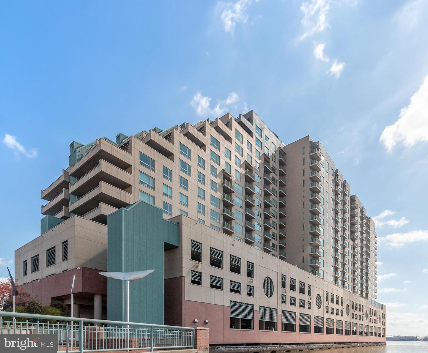 717 S COLUMBUS BOULEVARD Unit: 407