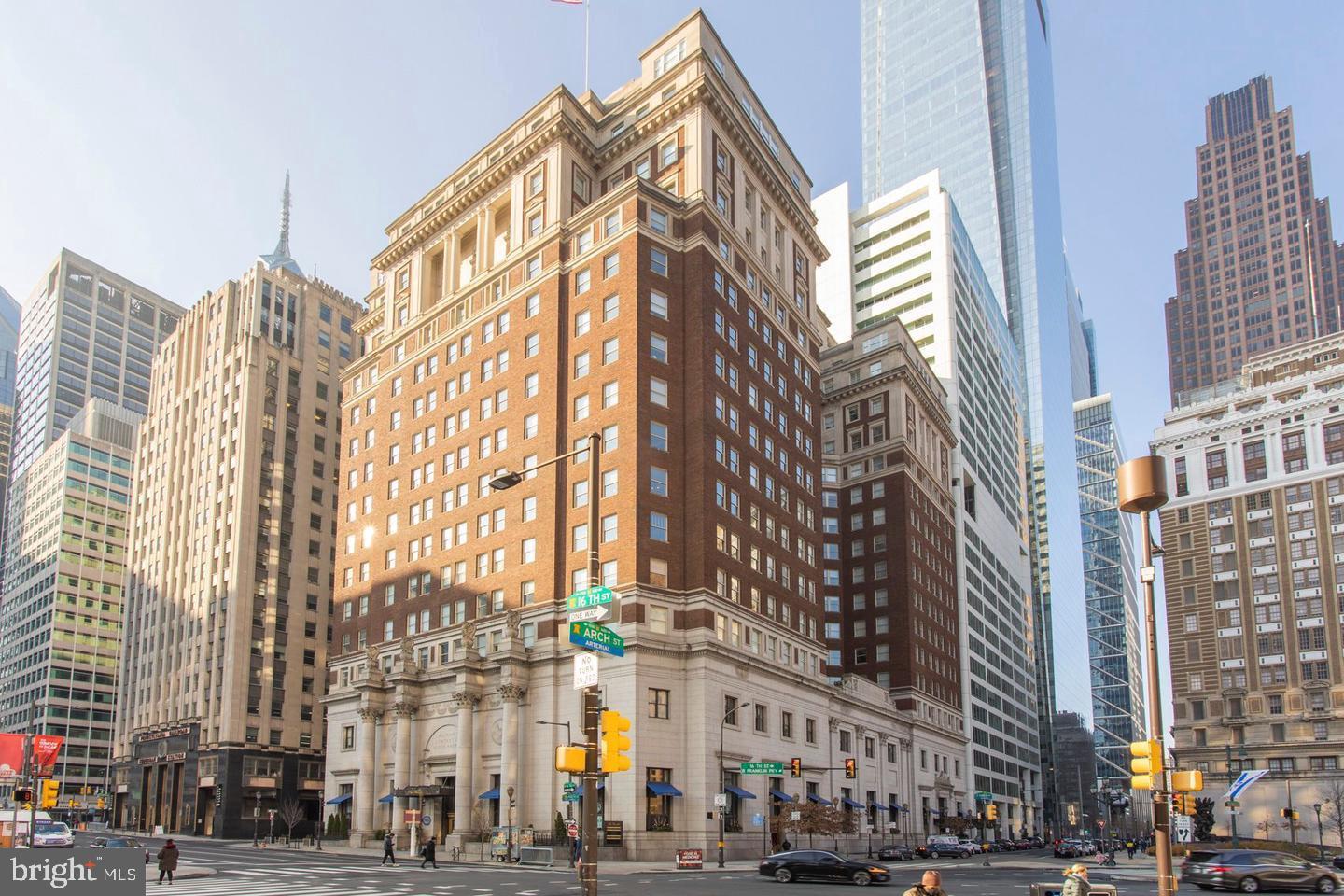 1600 ARCH STREET Unit: 601