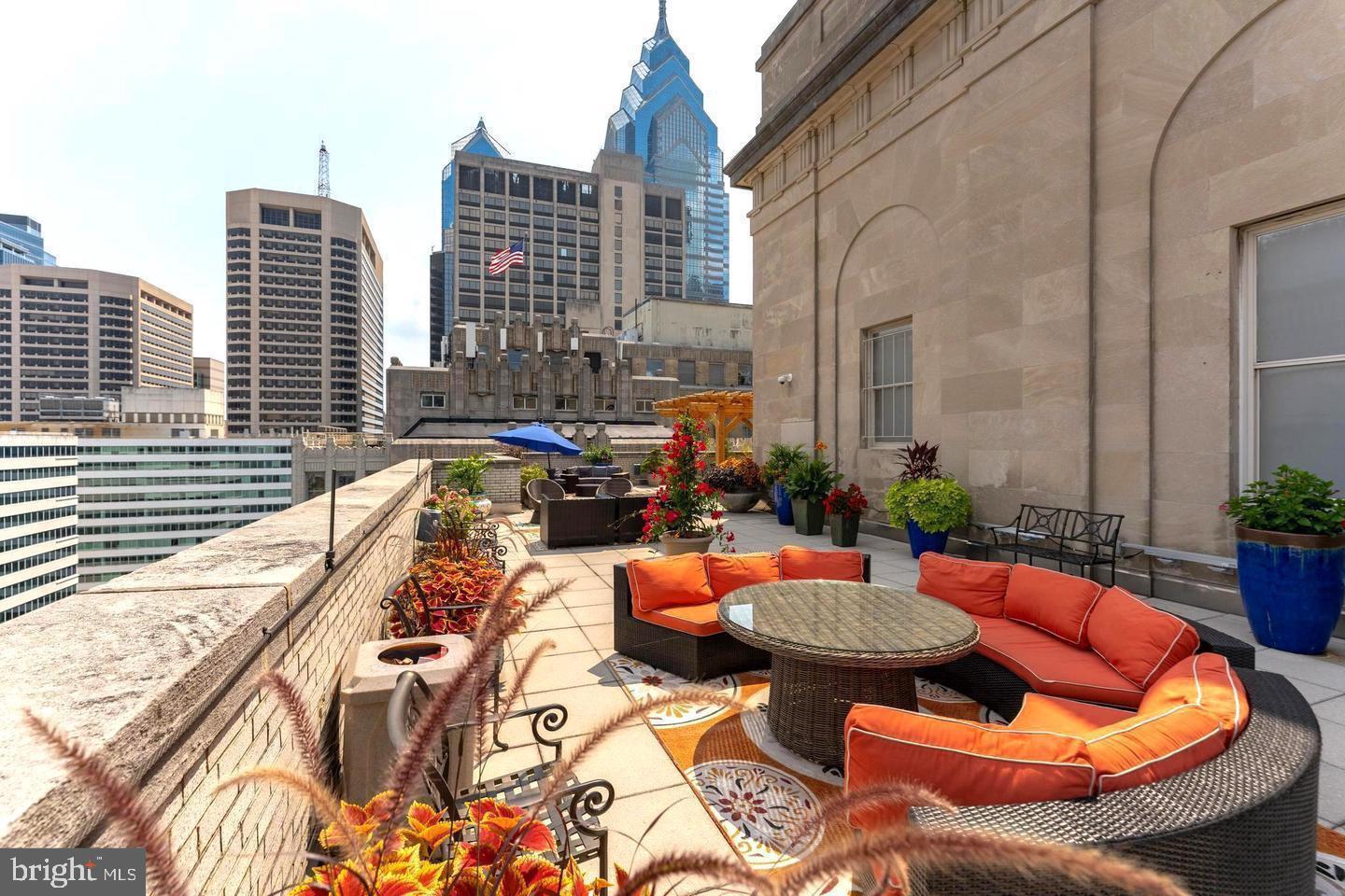 1600 ARCH STREET Unit: 601