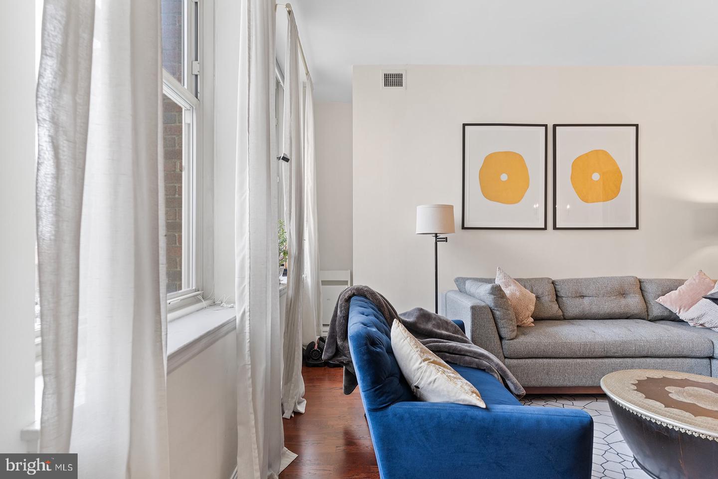 1600 ARCH STREET Unit: 601