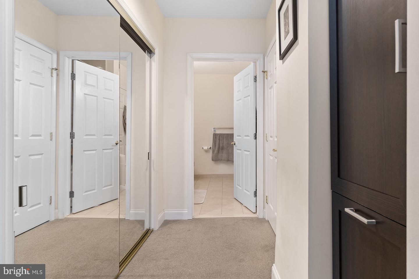 1600 ARCH STREET Unit: 601