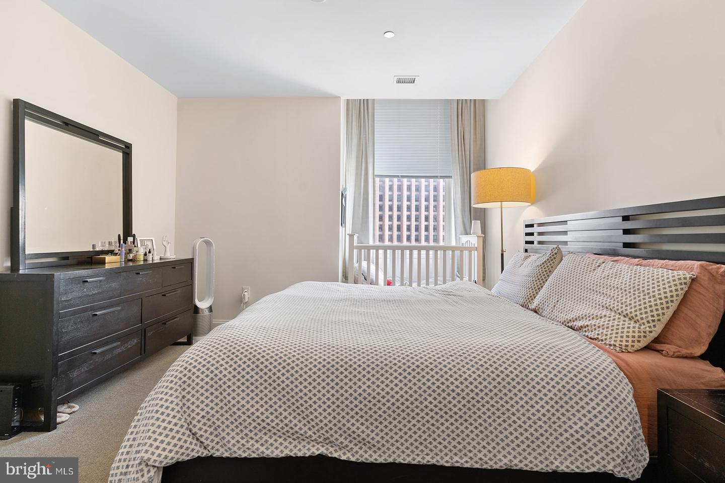 1600 ARCH STREET Unit: 601