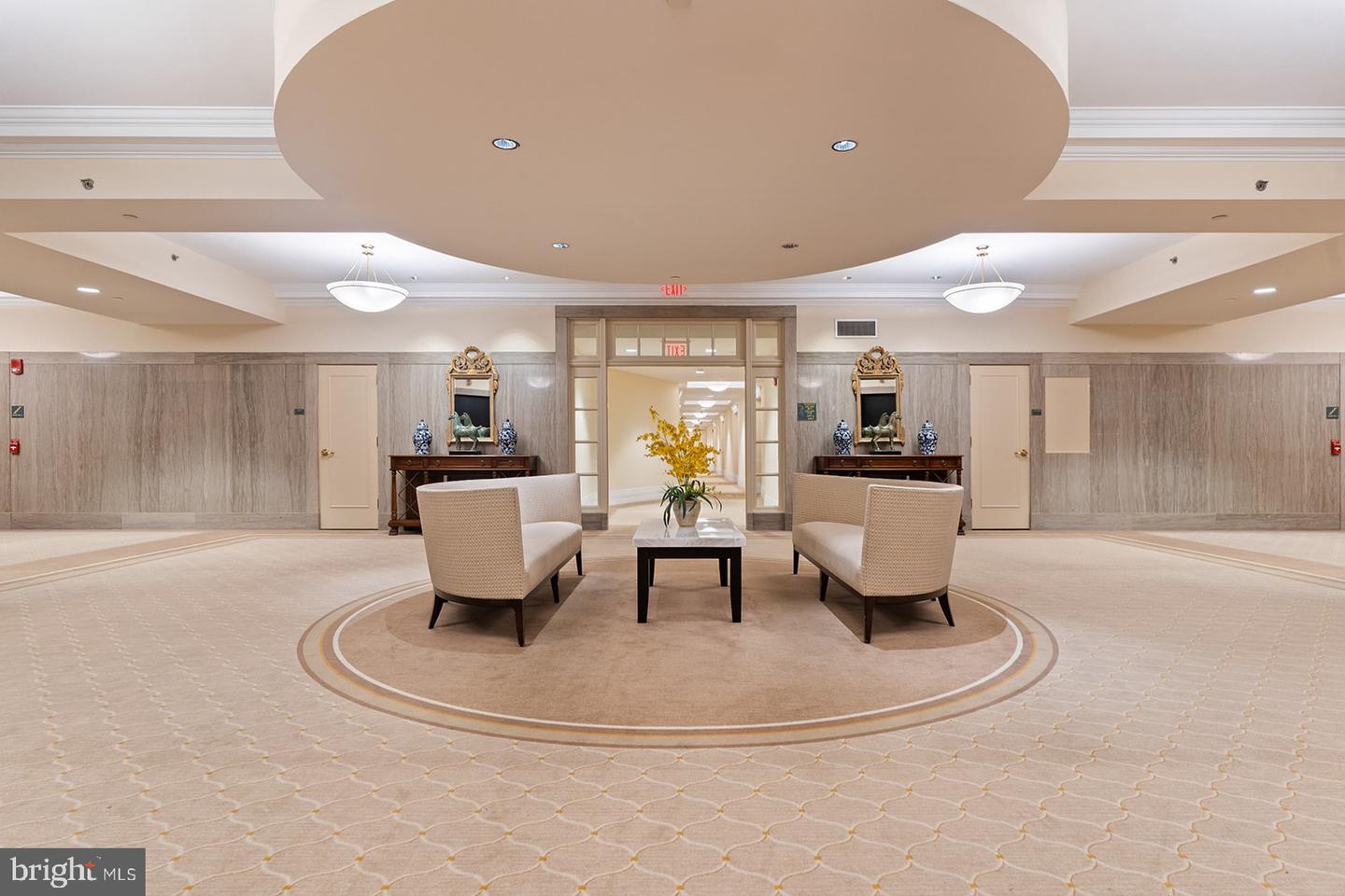 1600 ARCH STREET Unit: 601
