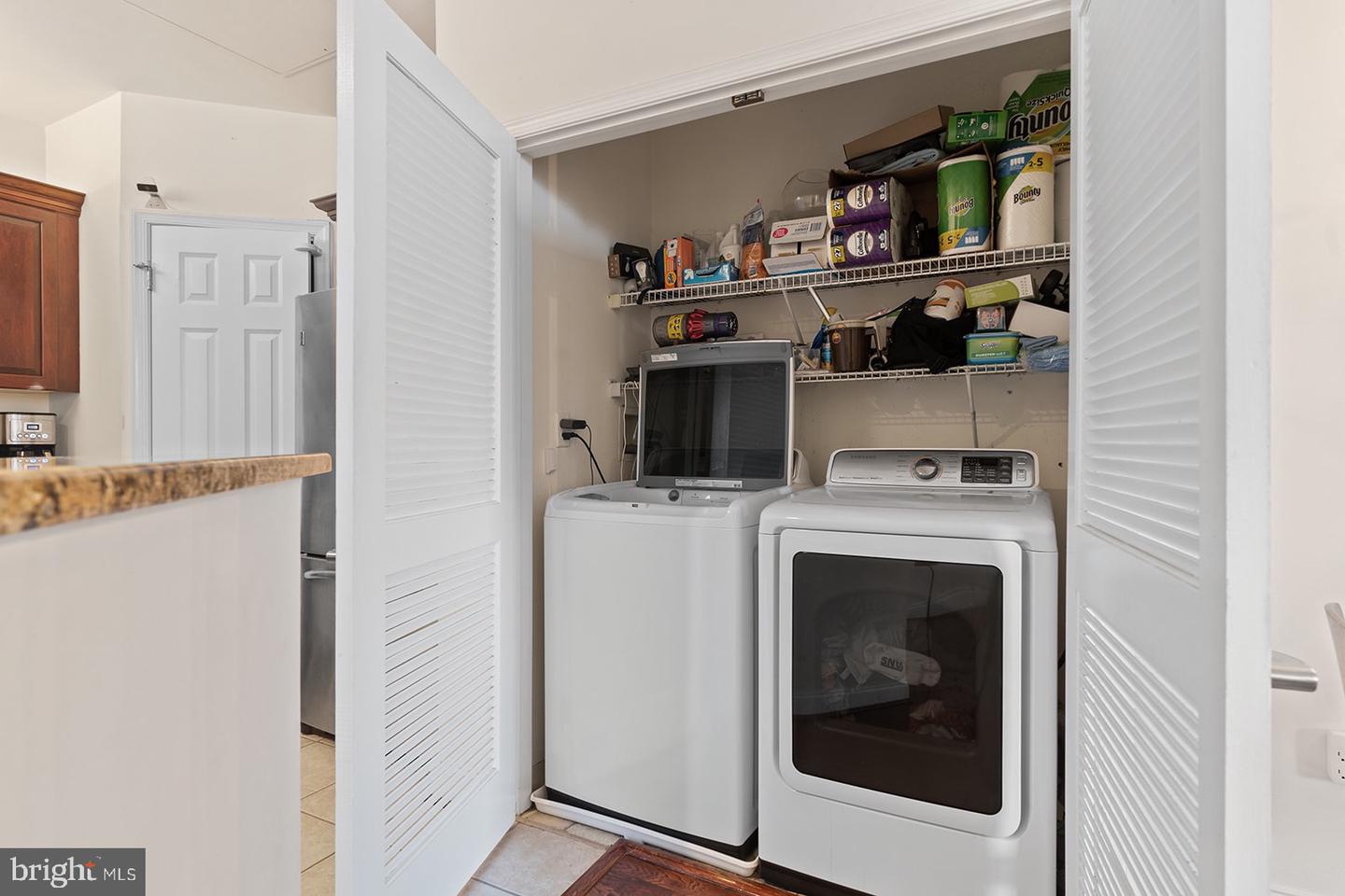 1600 ARCH STREET Unit: 601