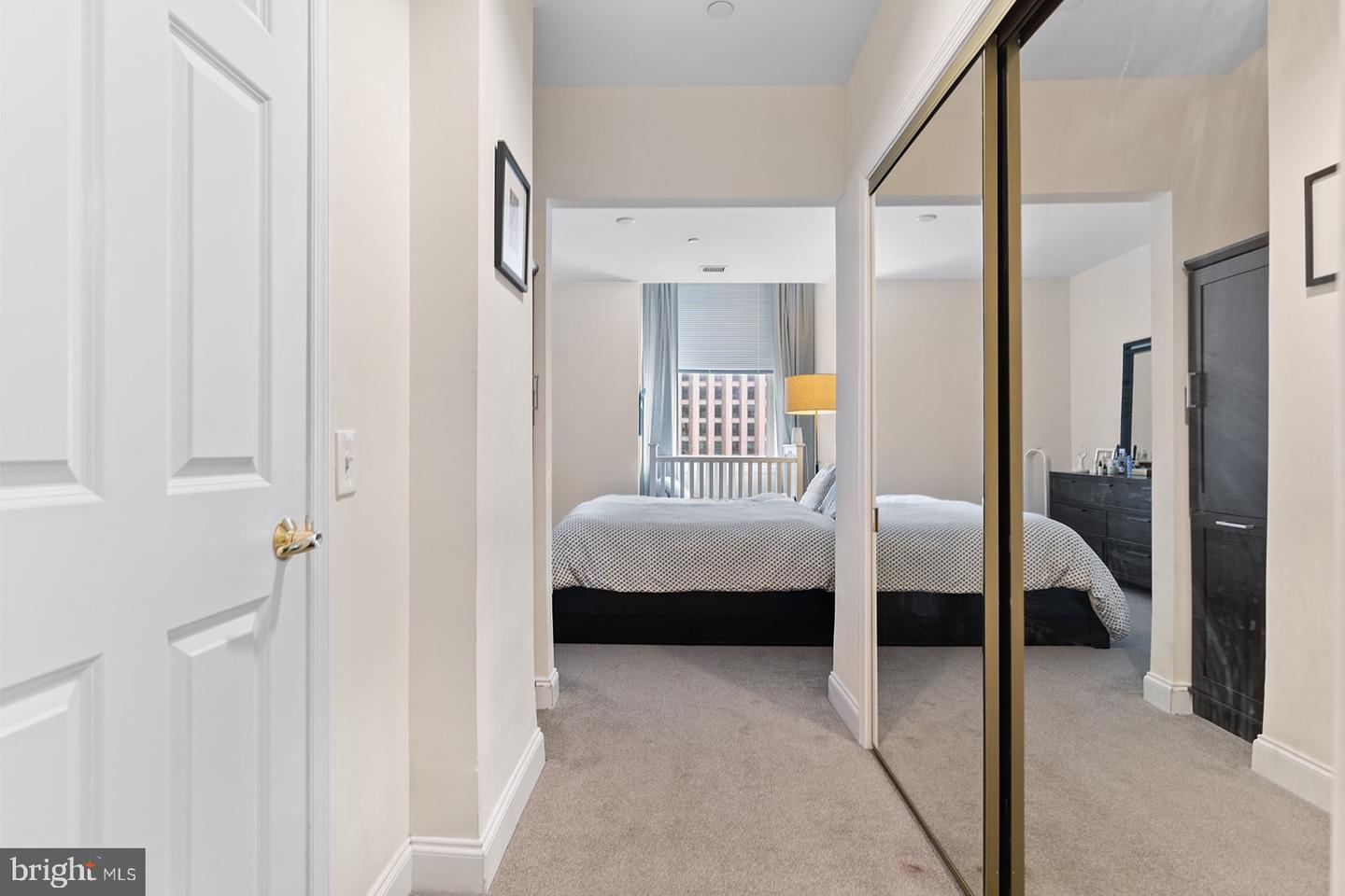 1600 ARCH STREET Unit: 601