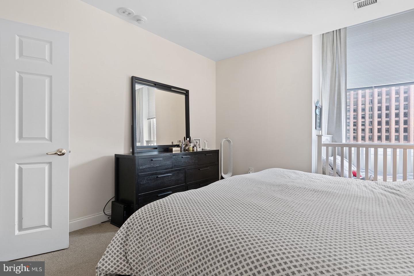 1600 ARCH STREET Unit: 601