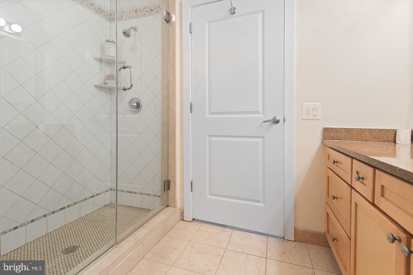 111 S 15TH STREET Unit: NINETEEN-02